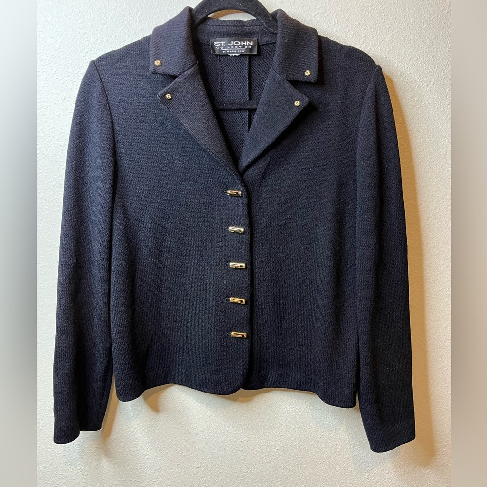 St. John collection by Marie gray black size 2 sport coat blazer work gold